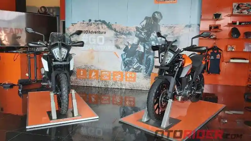 Ktm Indonesia Resmi Luncurkan Adventure Harga Rp Jutaan