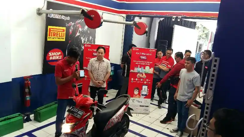 Alat Pelacak Motor T-Bike Kini Bisa Dibeli di Outlet Shop&Drive