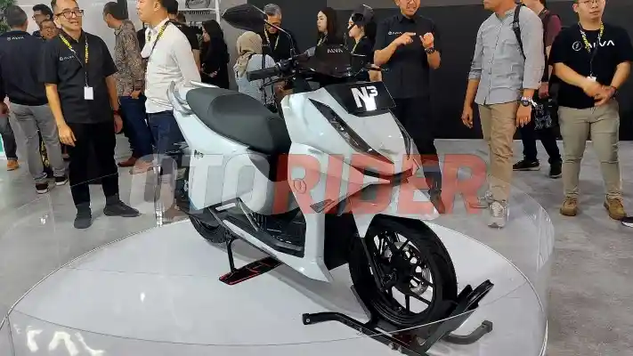 Konsumen Bisa Coba Motor Listrik Murah Alva N3 di IMOS 2024