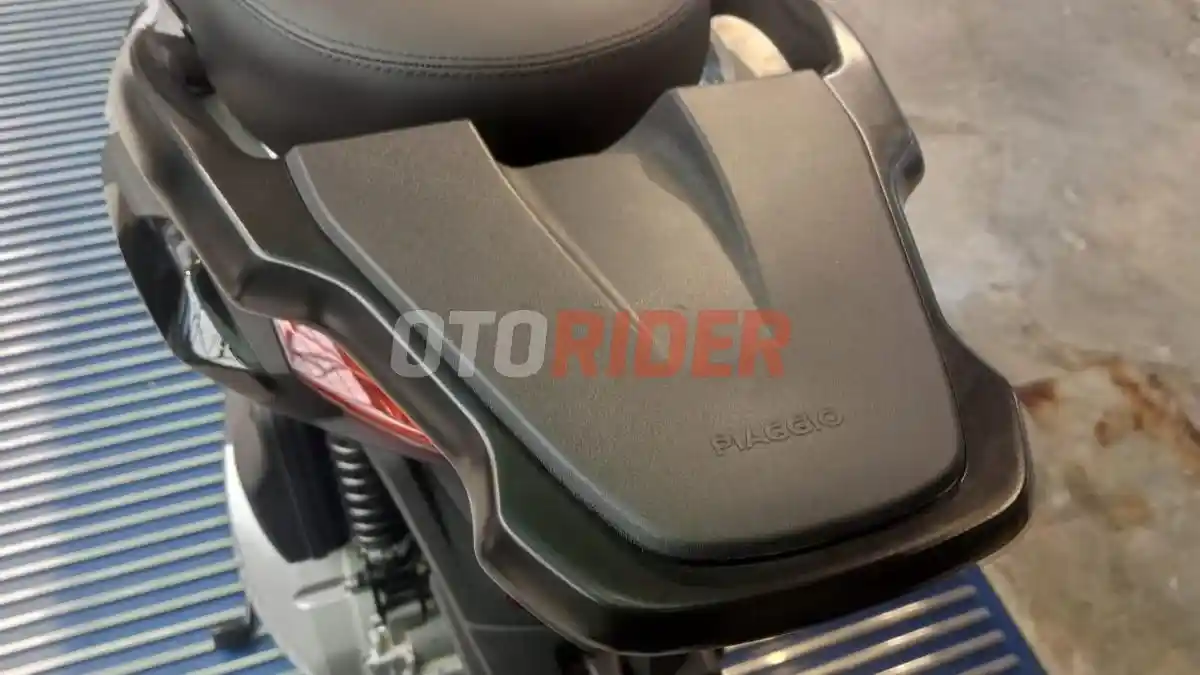 Behel Piaggio Liberty S Bisa Langsung Dipasang Top Box