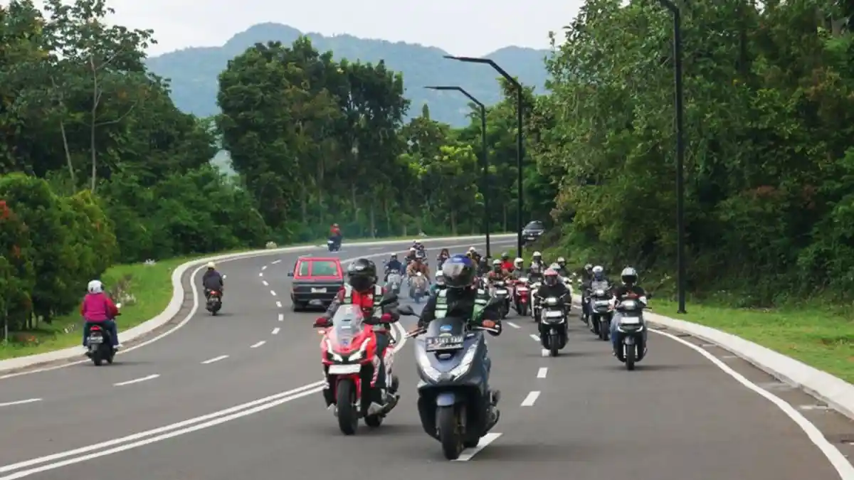 Hal yang Harus Diperhatikan Pengendara Motor Sebelum Liburan Nataru