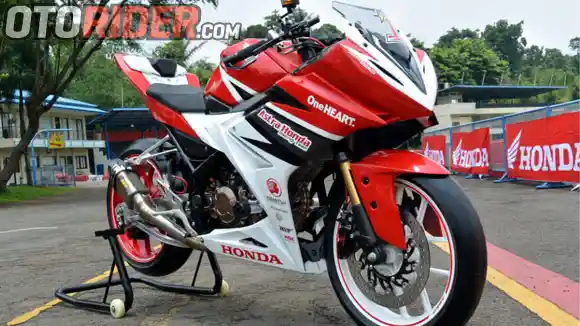 Modifikasi Honda All New CBR150R