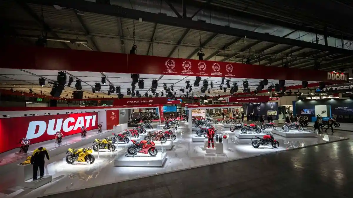 Sambut 100 Tahun, Ducati Unjuk Motor Baru dan Prestasi Besar