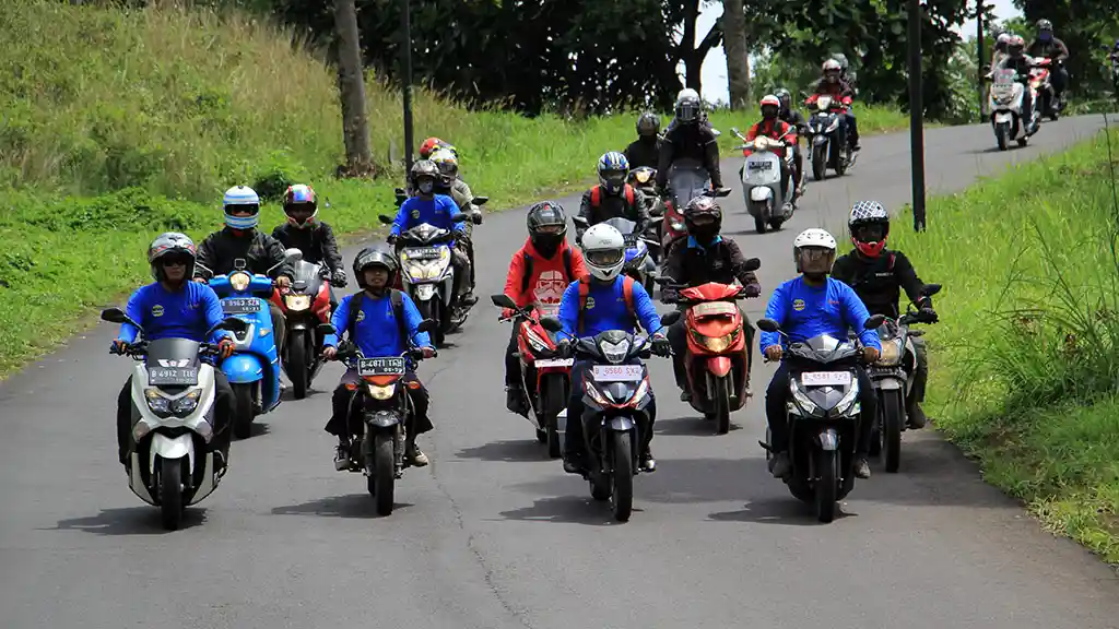 Tak Hanya Turing, FORWOT Tekankan Keselamatan Berkendara di Jalan Raya