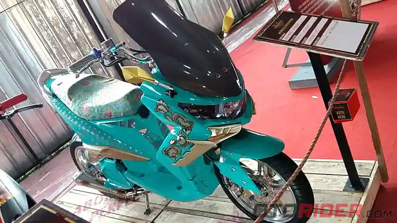 Modifikasi Yamaha Xeon GT125