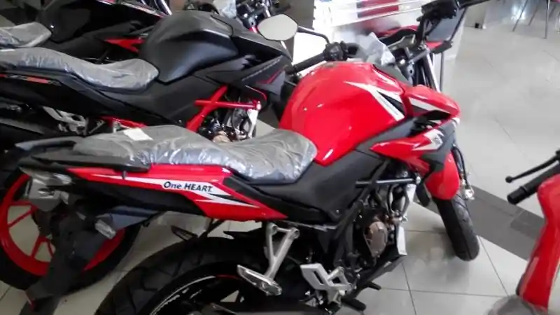 Pulang Mudik Beli Honda New CB150R Special Edition, Bisa Dikredit Loh