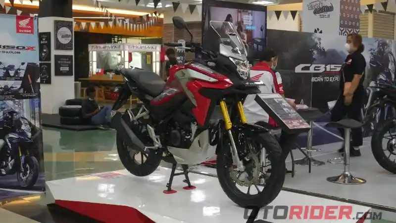 Beli Honda CB150X di Jakarta-Tangerang Dapat Voucher Rp 1 Juta!