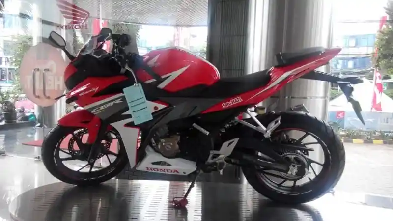 Honda CBR150R Red Racing Tampil Sporty, Dapatkan Dengan Modal Awal Rp 3,150 Juta