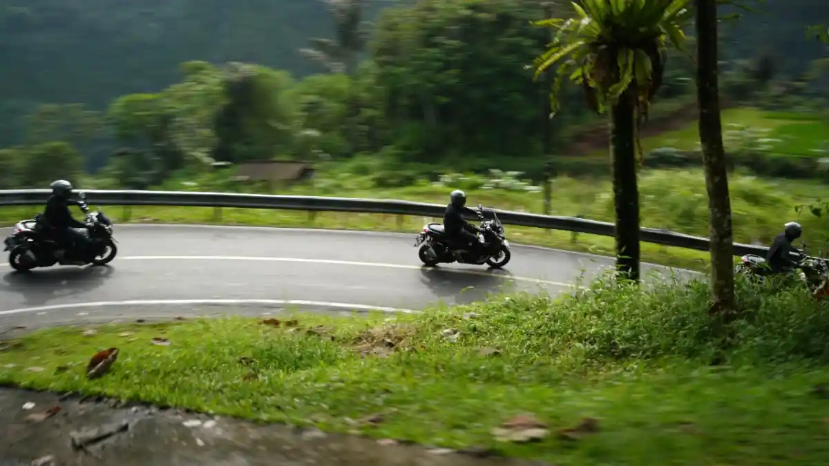 Touring 165 Km Pakai Honda ADV160 RoadSync, Irit atau Boros? Ini Hasilnya