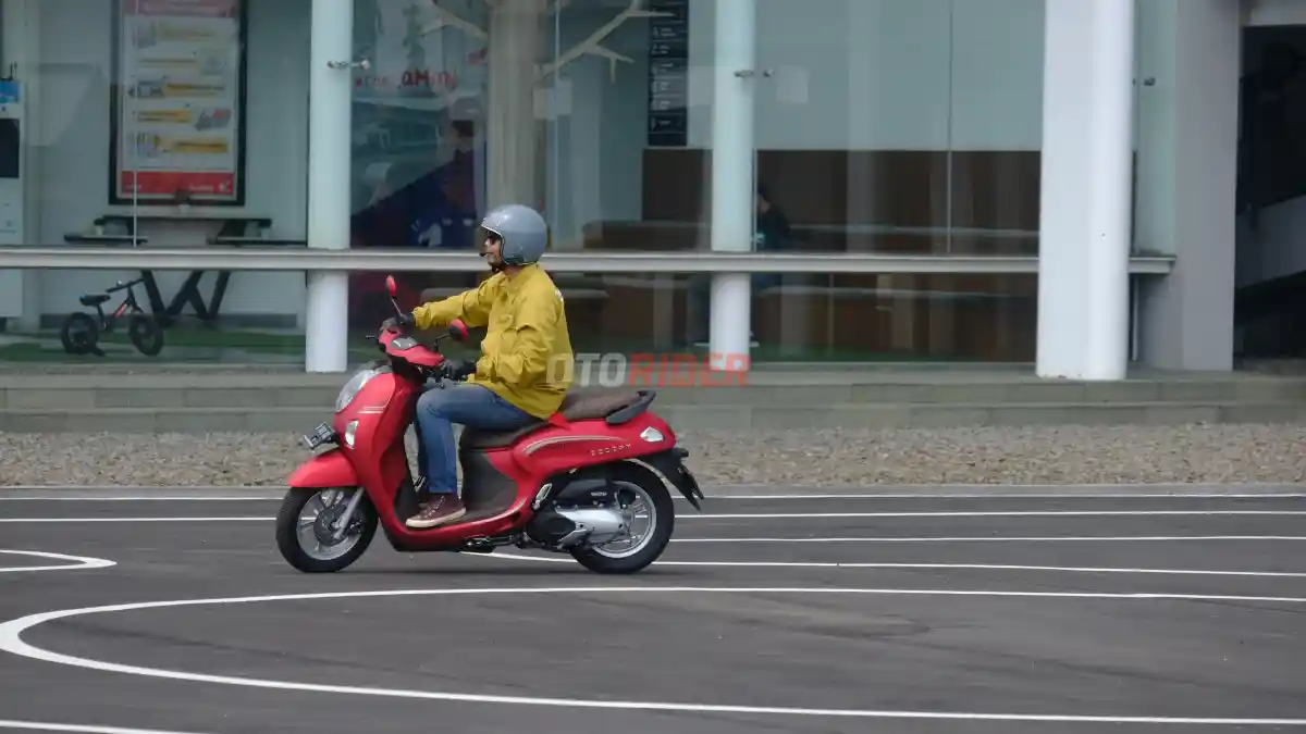 Update Harga Scoopy Desember 2025: Fashion, Prestige, Stylish, Mana Pilihanmu?