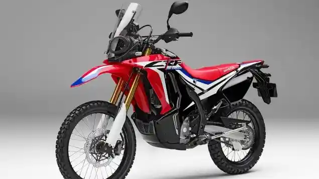 CRF250L Rally Tampil di EICMA 2016, Ini Pesaing Kawasaki KLX250