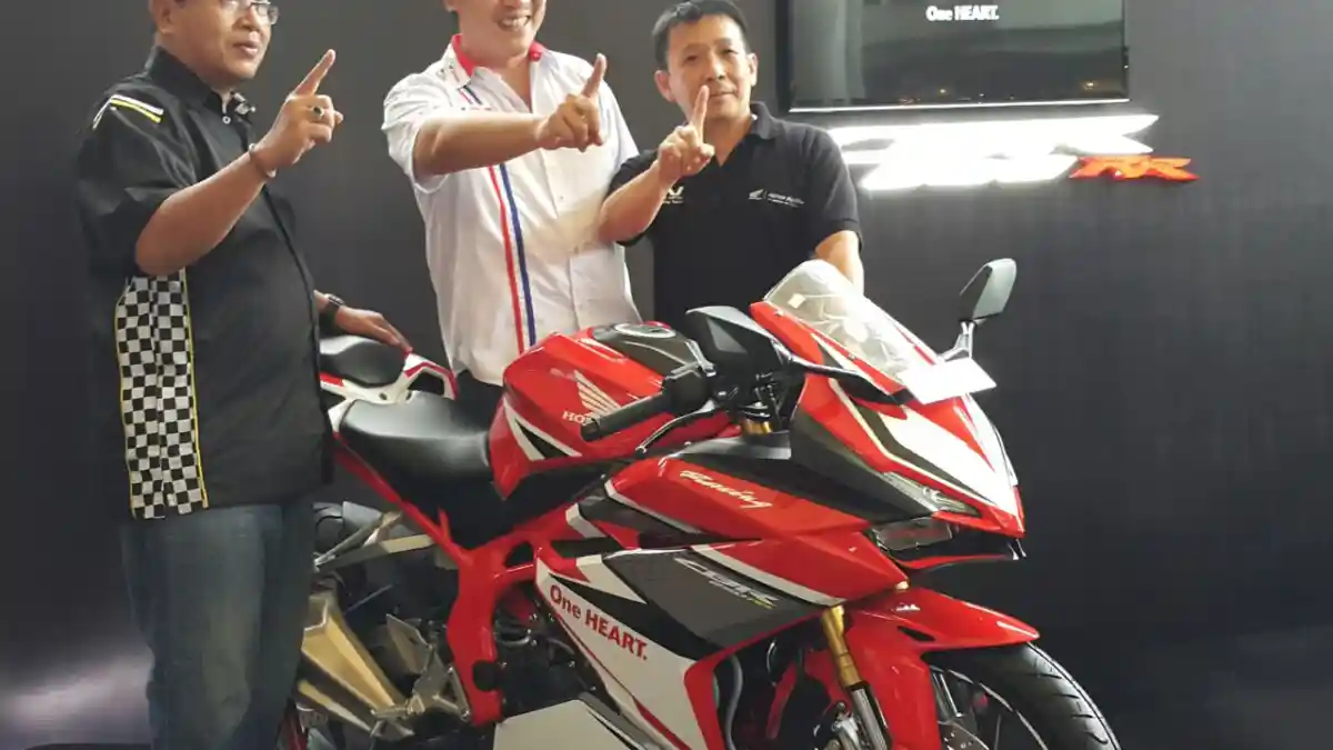 Wahana Honda Ajak Masyarakat Merasakan Sensasi Honda CBR250RR