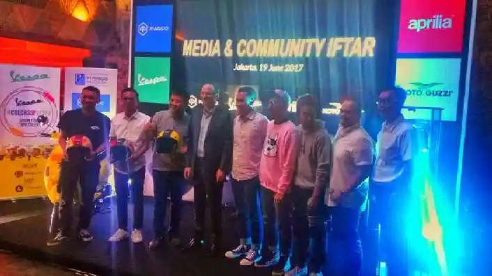 Pria Asal Surabaya Ini Dapat Vespa LX Gratis dari Piaggio Indonesia