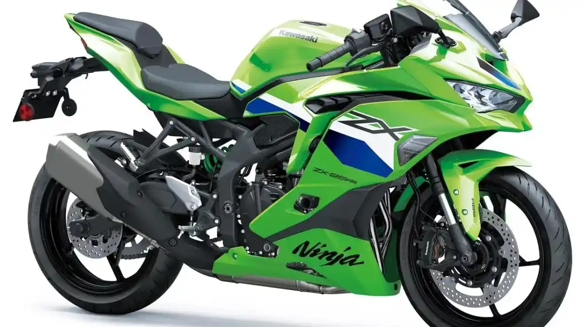 Kawasaki Ninja ZX-25R & ZX-25RR 2026 Tampil Segar dengan Grafis Warna Baru