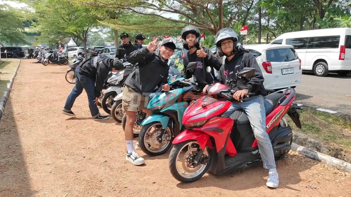 Komunitas Motor Meriahkan Daihatsu Kumpul Sahabat di Cirebon