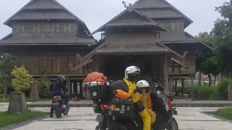 Tempuh 5.000 Km, Rider All New NMax Berhasil Tempuh Jambi - Timor Leste