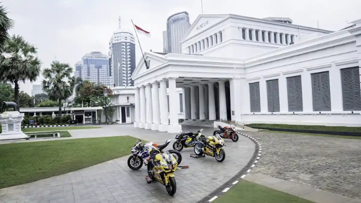 Lima Replika Motor Balap Ducati, Dipajang di Museum Nasional