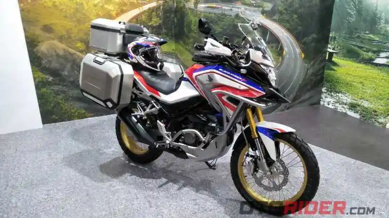 Inspirasi Modifikasi Honda CB150X