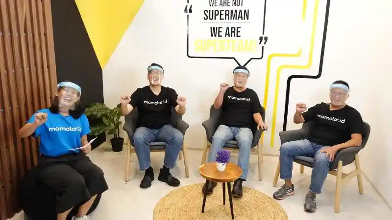 Momotor Badai Hadiah