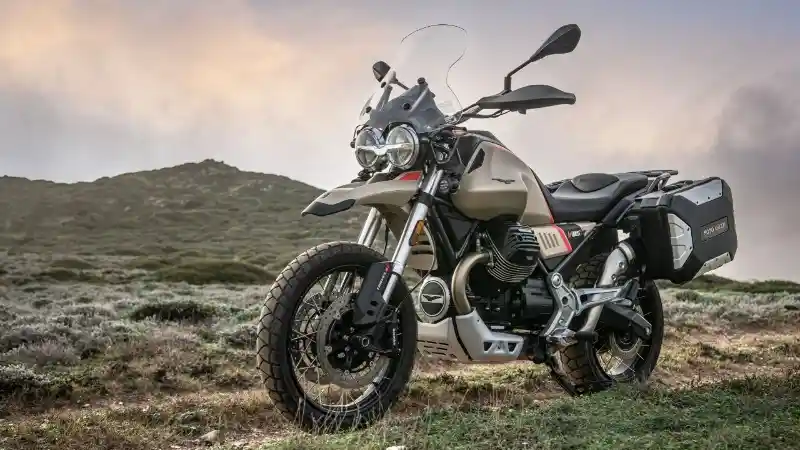 Moto Guzzi V85TT Travel