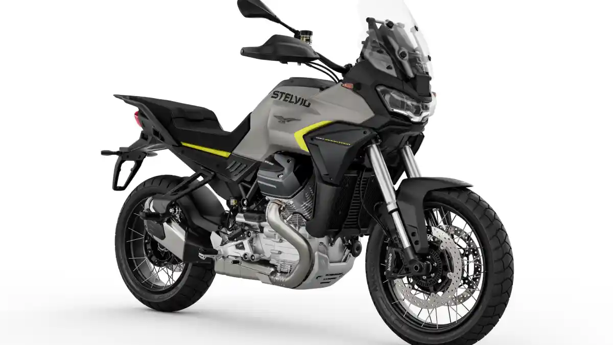Warna Baru Moto Guzzi Stelvio 2026, Teknologi Radar Tetap Jadi Andalan