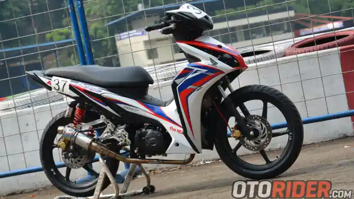 Bedah Modifikasi Honda Blade Seleksi Pra PON