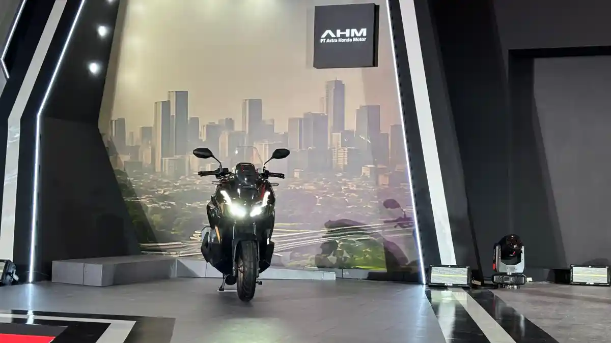 FOTO: Detail Perubahan di Honda New ADV160 RoadSync