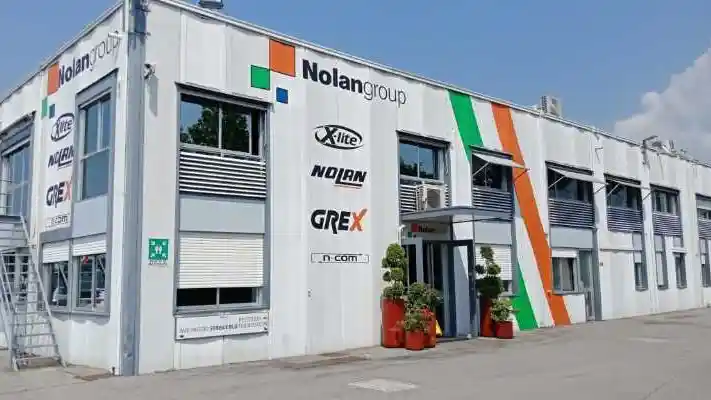 Helm Nolan SNI Ternyata Diproduksi Langsung di Italia, Yuk Intip Prosesnya