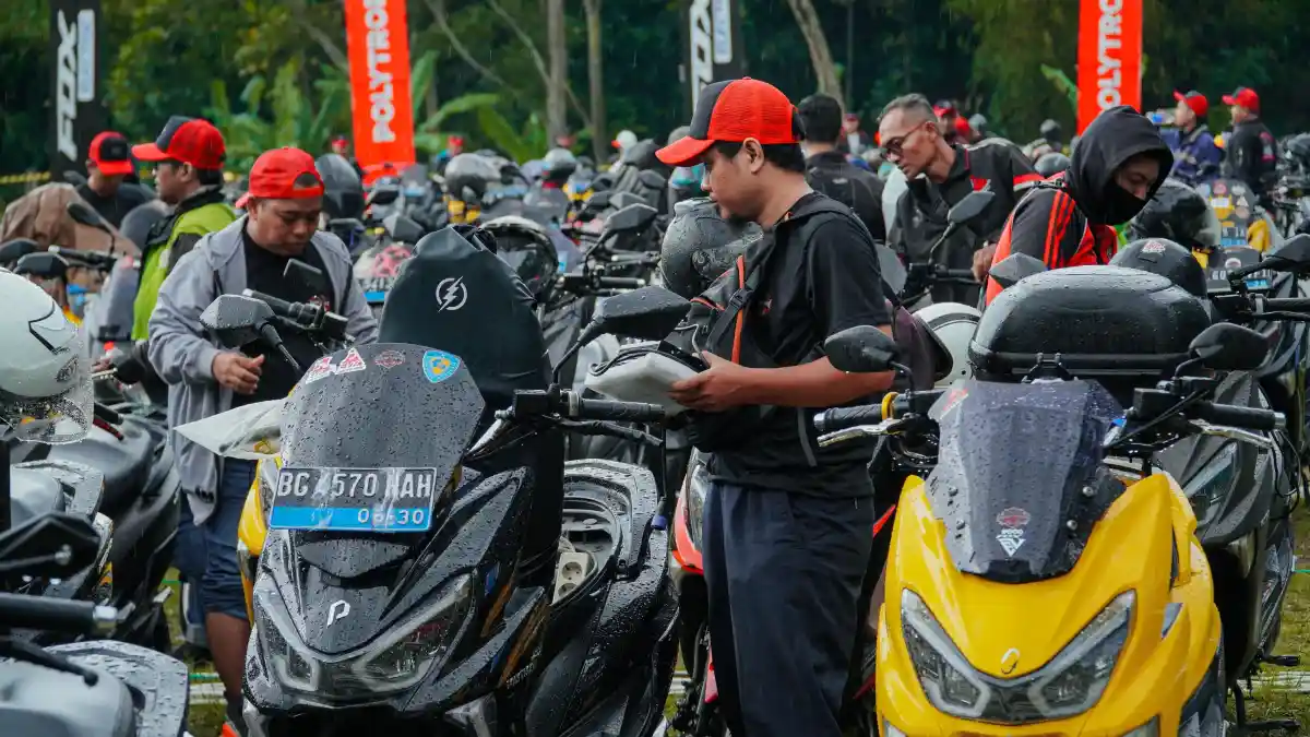 Motor Listrik Polytron Pecahkan Rekor MURI, Bukti Ekosistem EV Indonesia Semakin Kuat