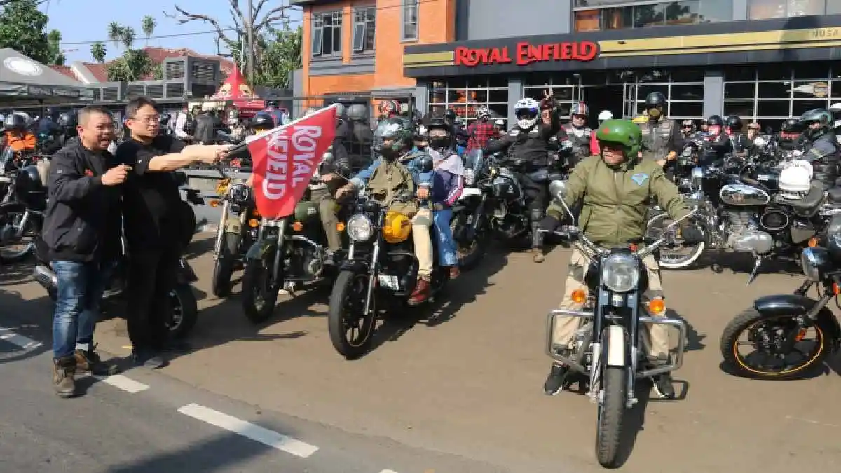 Royal Enfield Indonesia Gelar One Ride 2025, Berkendara Sambil Berdonasi