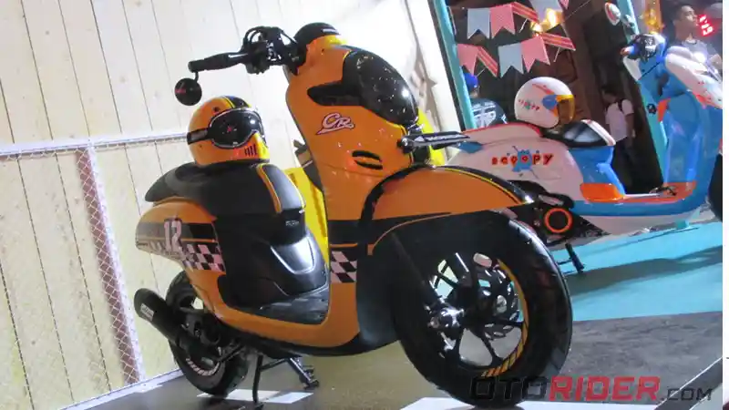 Inspirasi Modifikasi Ringan Honda New Scoopy, Cocok Buat Harian