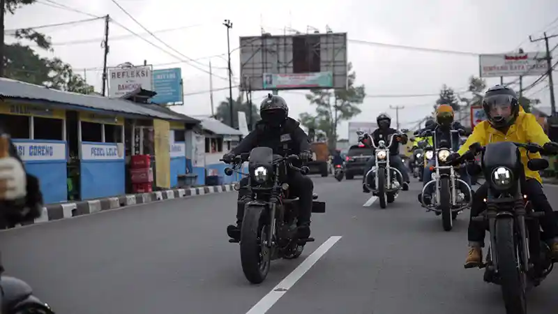 Sportster Indonesia DecembeRide, Kompak dalam Kebersamaan