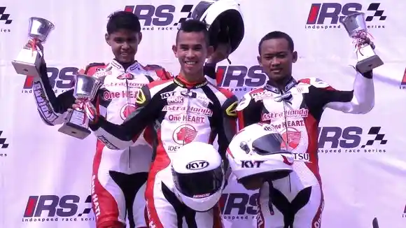 Podium Supersports 600 CC IRS 2016 Dikuasai Honda