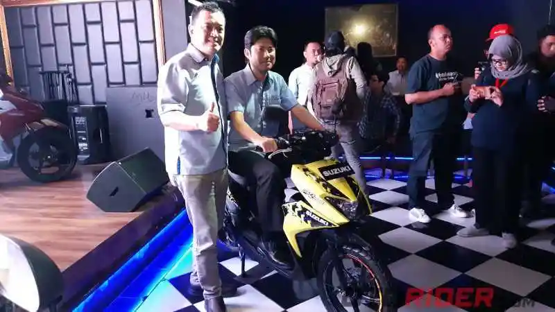 Alasan Suzuki Pasarkan Skutik Petualang Suzuki NEX II Cross