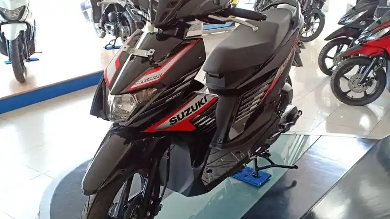 Suzuki Nex II