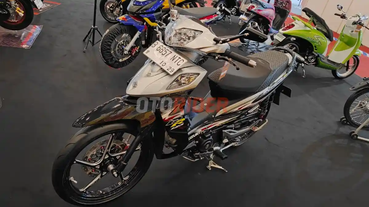 Suzuki Shogun RR 125 Masih Gagah Kawal Motor Baru di IMOS 2025