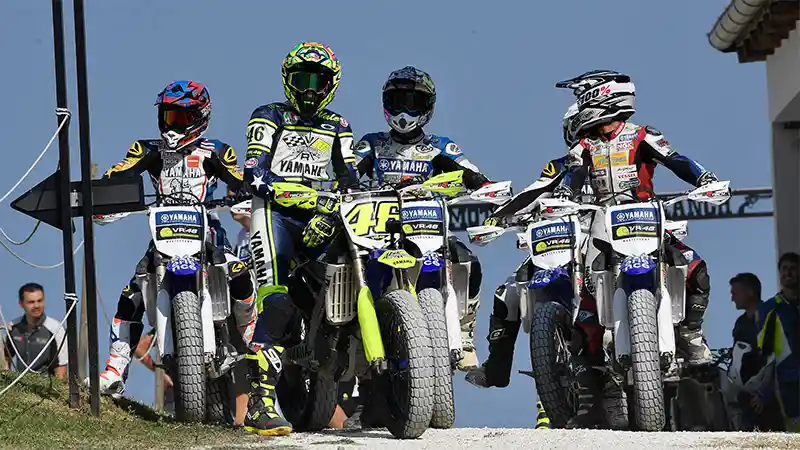 vr46-academy-master-camp-yamaha4547.jpg