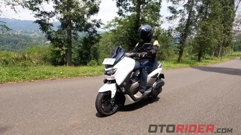 Yamaha All New NMax 155 Connected/ABS