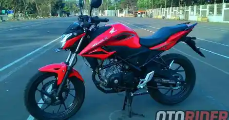 Galeri Foto : All New Honda CB150R StreetFire