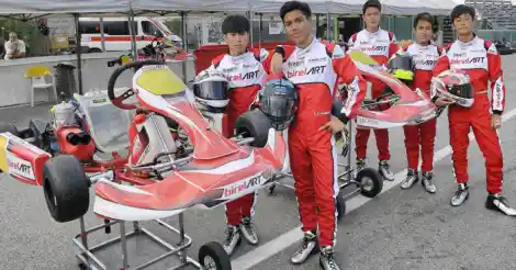 Ini Alasan Pembalap Motor Latihan Mobil Gokart