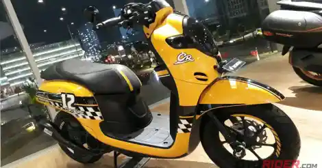 All New Honda Scoopy  2017  Sporty ala Cafe Racer