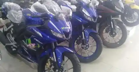 Daftar Harga Motor Yamaha Kelas Sport Moge Desember 2017 