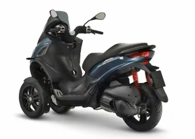 Piaggio MP3 300 hpe Sport 2022