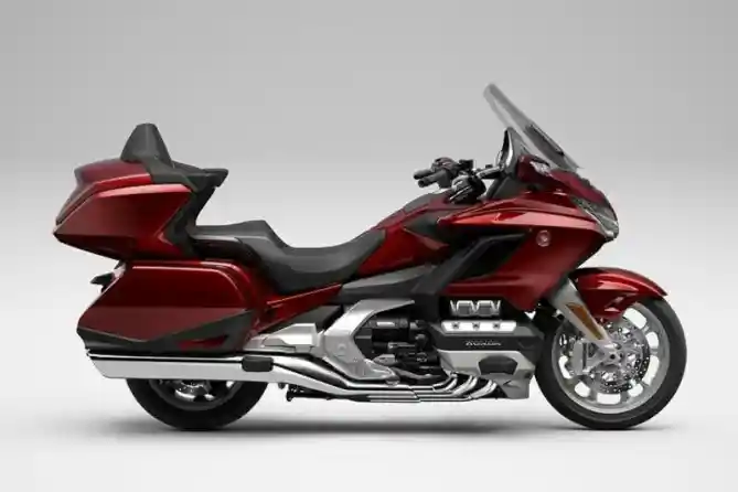 AHM Resmi Luncurkan Honda Gold Wing 1800 Model Terbaru