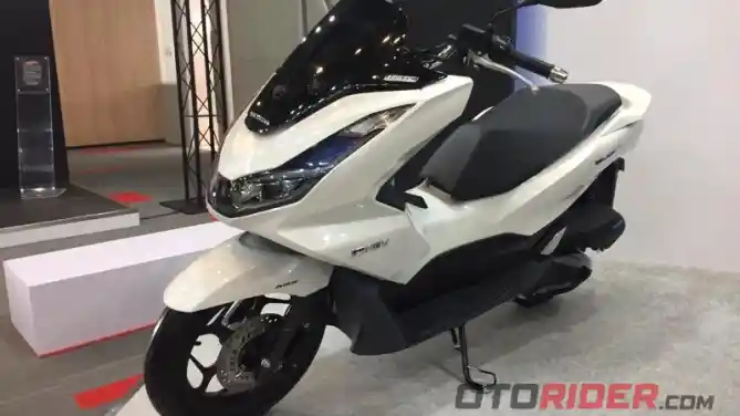 All New Honda PCX e:HEV 2021