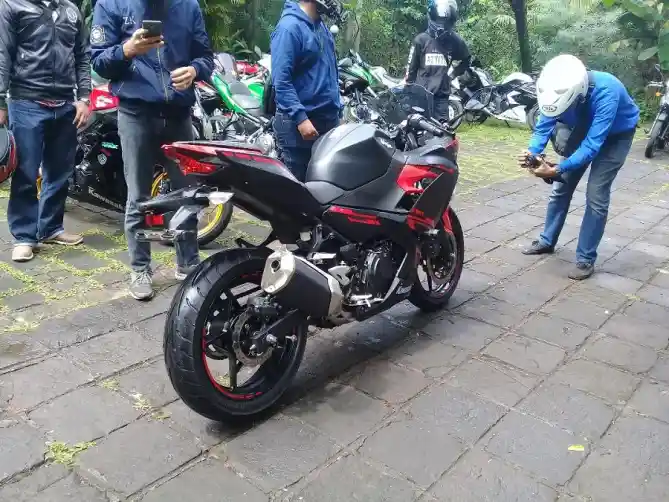 All New Kawasaki Ninja 250