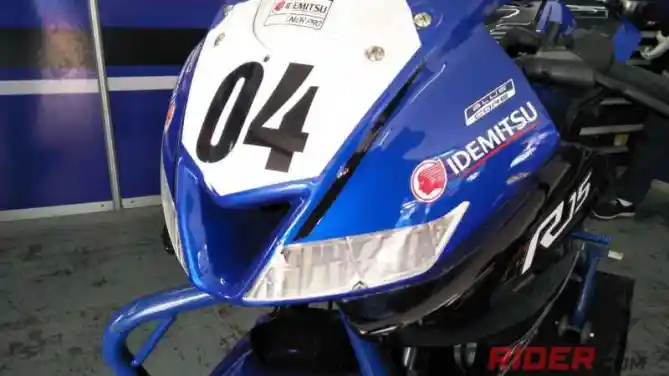 All New Yamaha R15 Modifikasi Balap