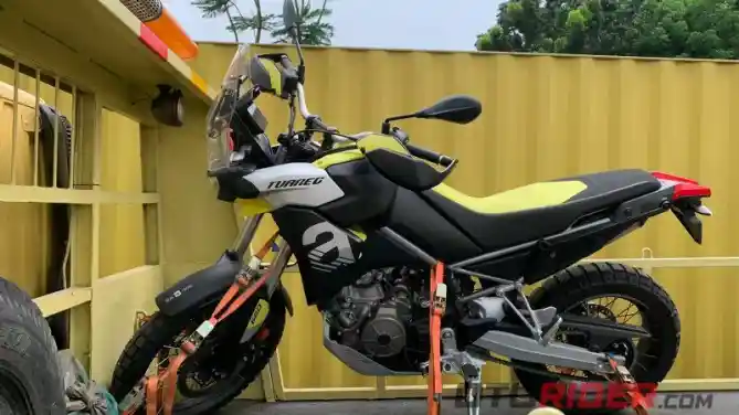 Aprilia Tuareg 660