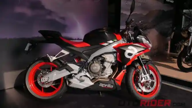 Aprilia Tuono 660