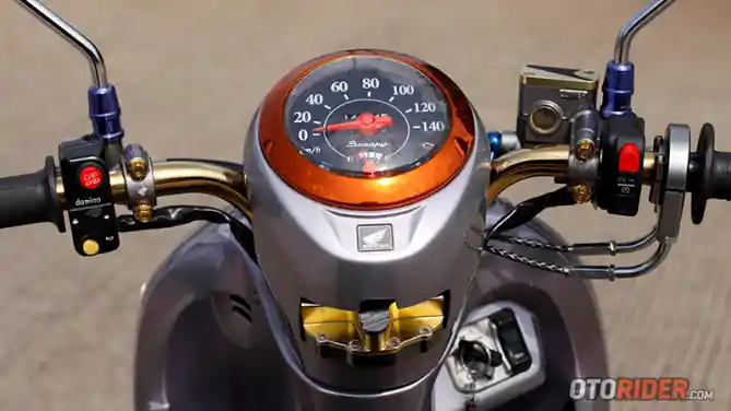 ARM Scoopy Modifikasi Speedometer